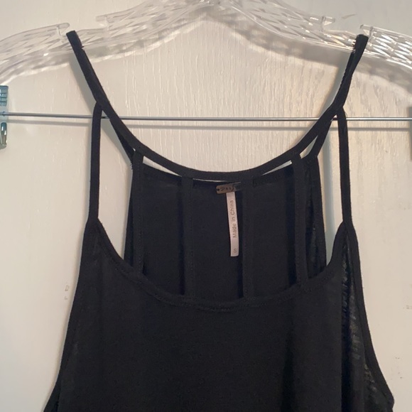 Poof! Black Top - Picture 2 of 4